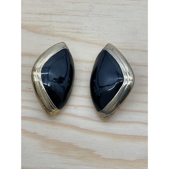 Vintage Gold & Black Post Back Pierced Earrings Oval Shape - Picture 1 of 3